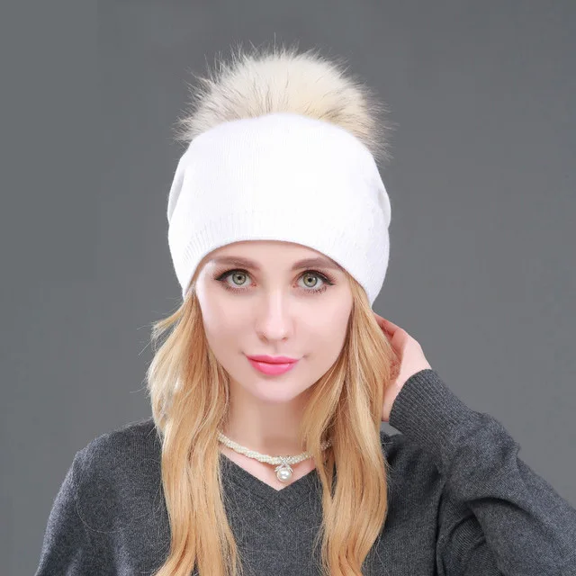 Factory Wholesale Winter Knitted Beanie Hat For Women Real Fur Pom Pom Hats Soft Warm Cashmere Wool Knitted Beanie Hats