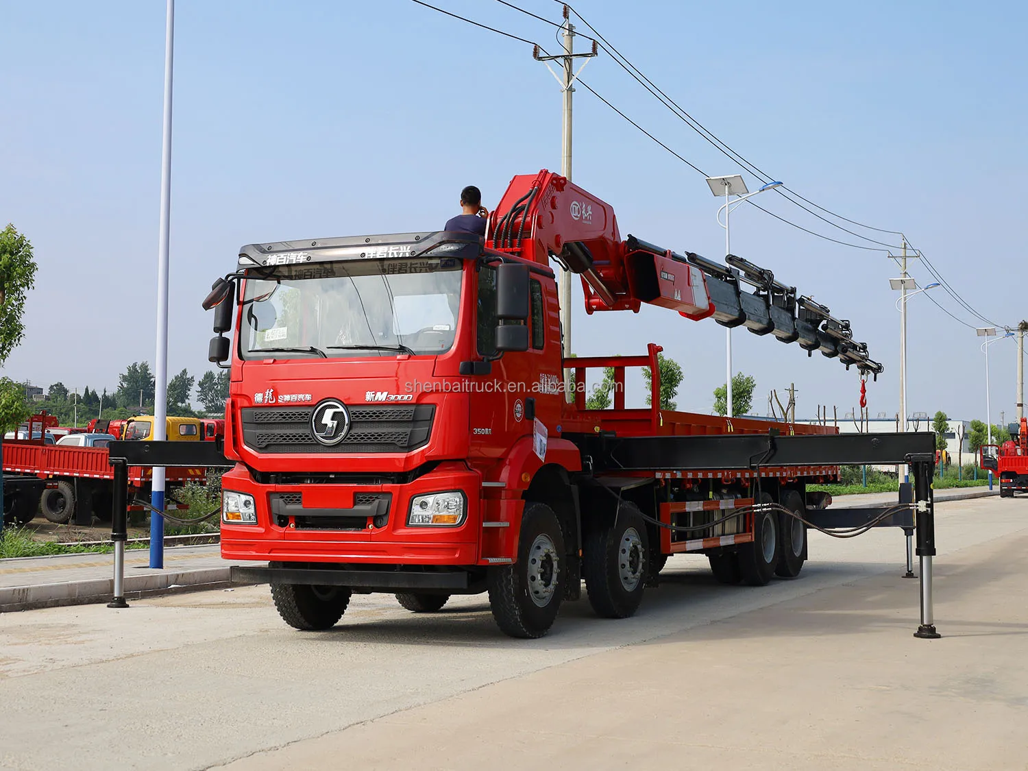Shacman 8x4 Heavy Cargo Truck with Crane Shenbai 20Ton 25Ton 30Ton Hydraulic Folding Boom Truck Mounted Crane for sale