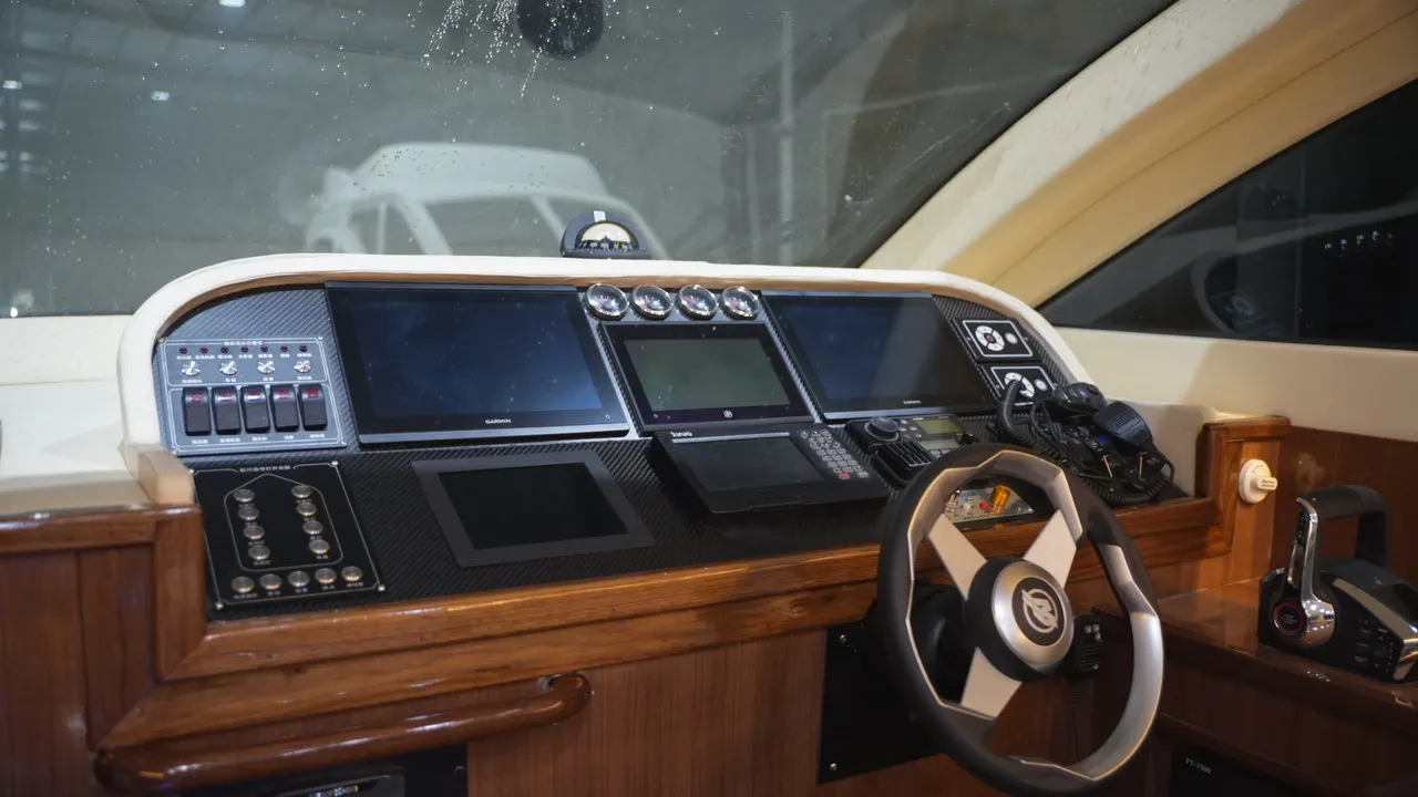 Customizable 17m Aluminum Alloy Luxury Yacht Fishing Boat