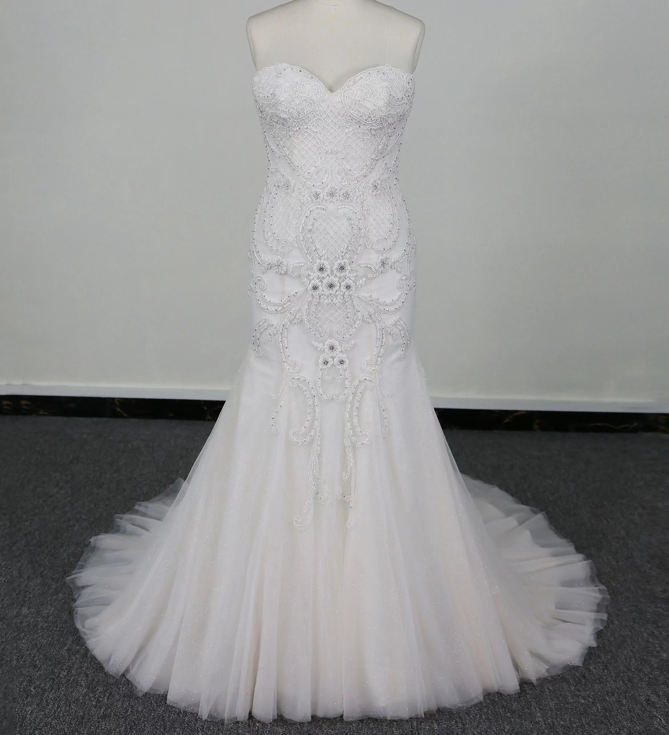 2024 New Sparkly Rhinestones heavy beaded light champagne wedding Dress bridal Dresses