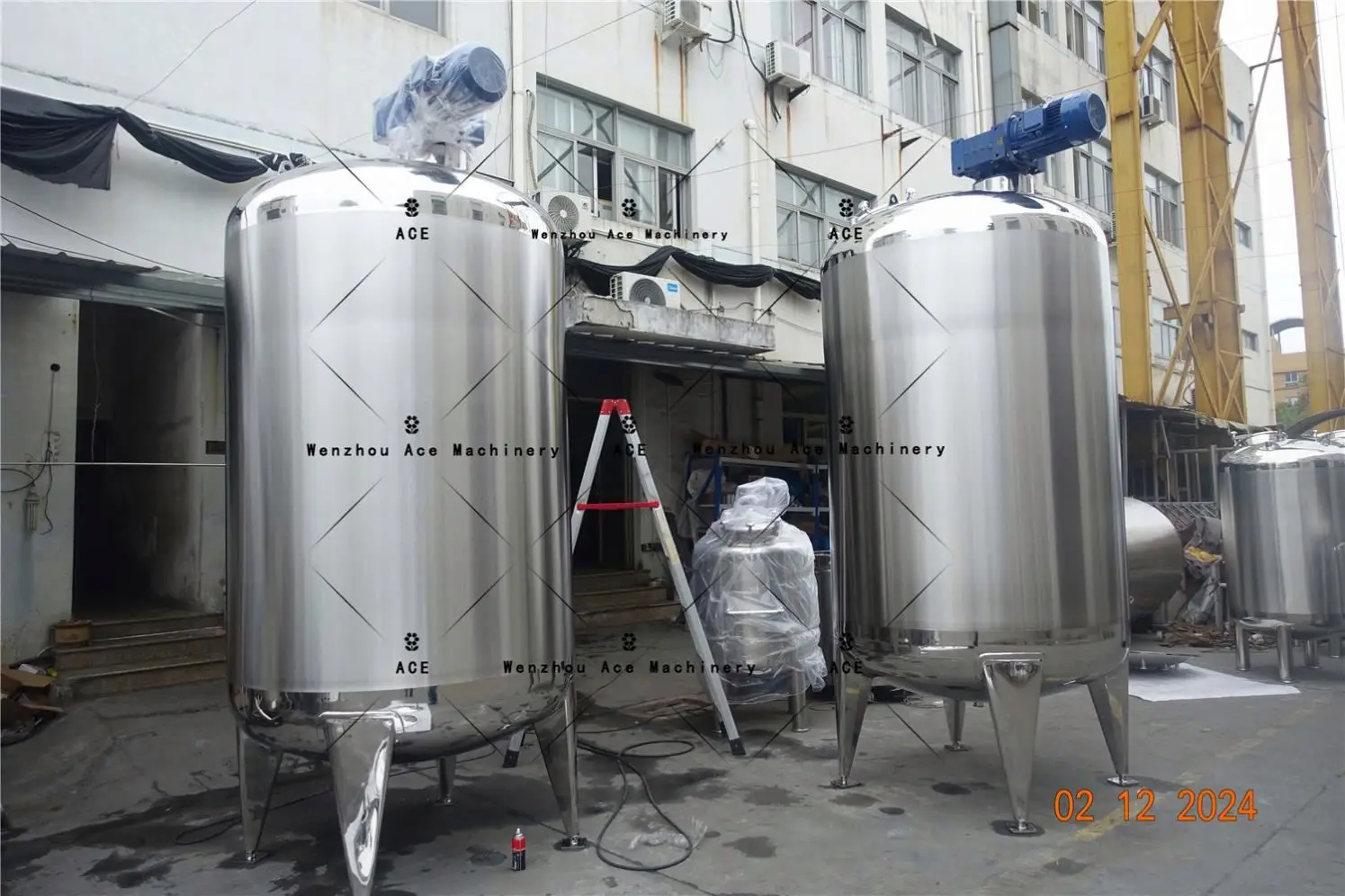 316 Stainless Steel Stirred Tank Reactor With High Shear Mixer And Heated Tank For Chocolate Production At Ce