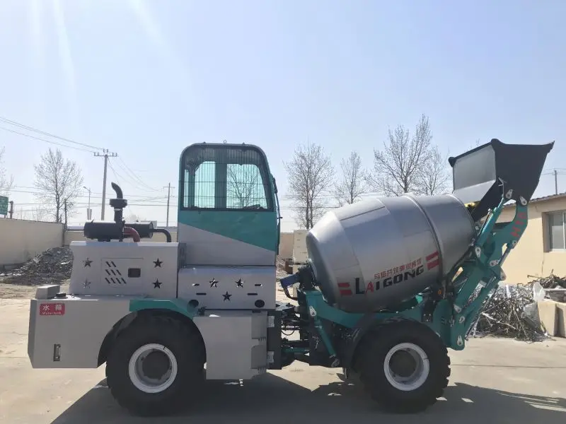 Laigong Diesel self loading mobile concrete mixer trucks