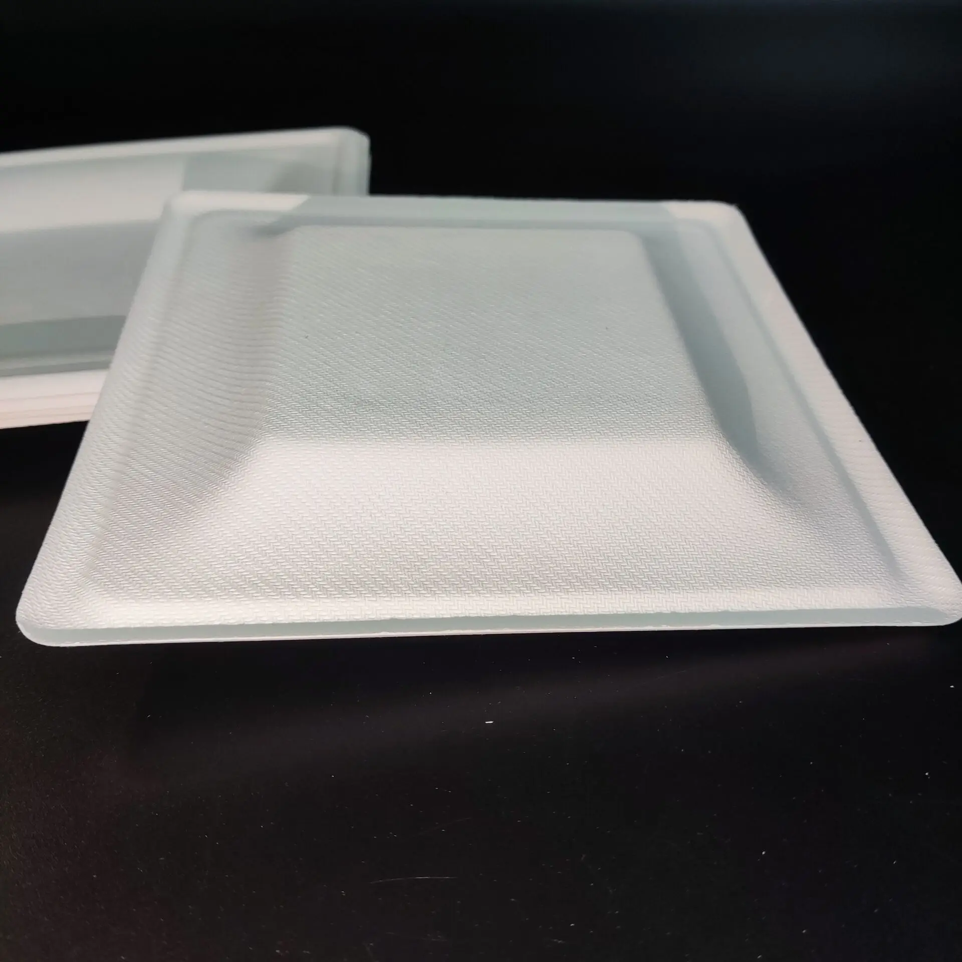 SP2437 Wholesale disposable compostable square white PLA dinner plate