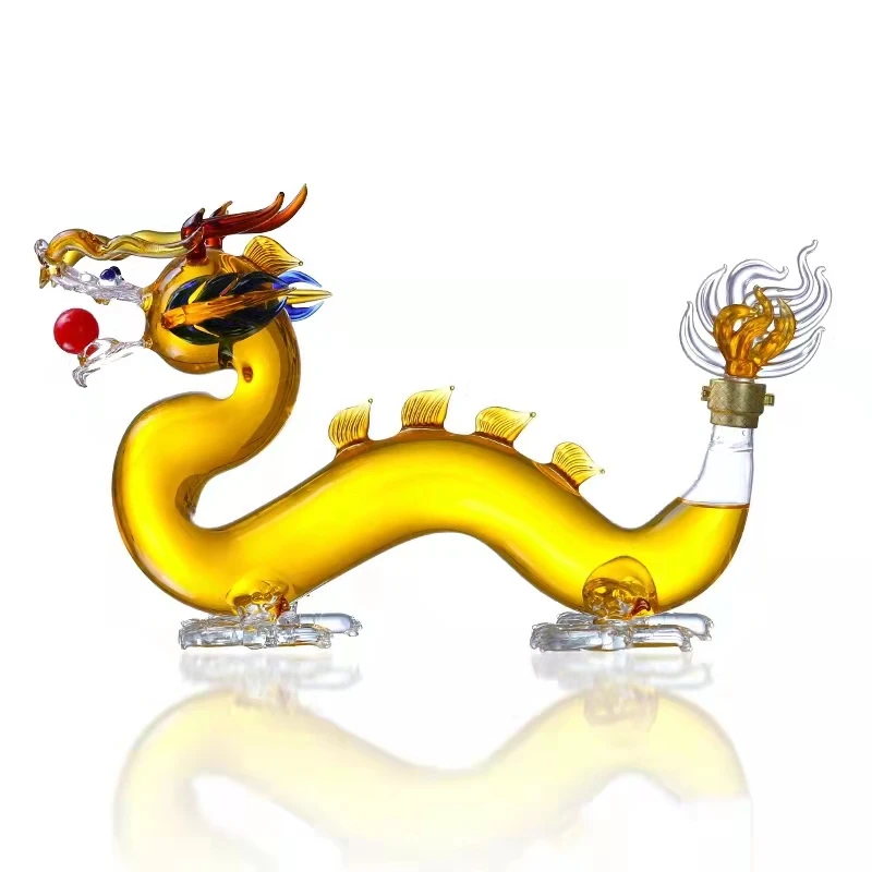 Dragon Shaped Handblown Borosilicate wine decanter creative design large capacity Glass Wine Bottle Decanter for wine
