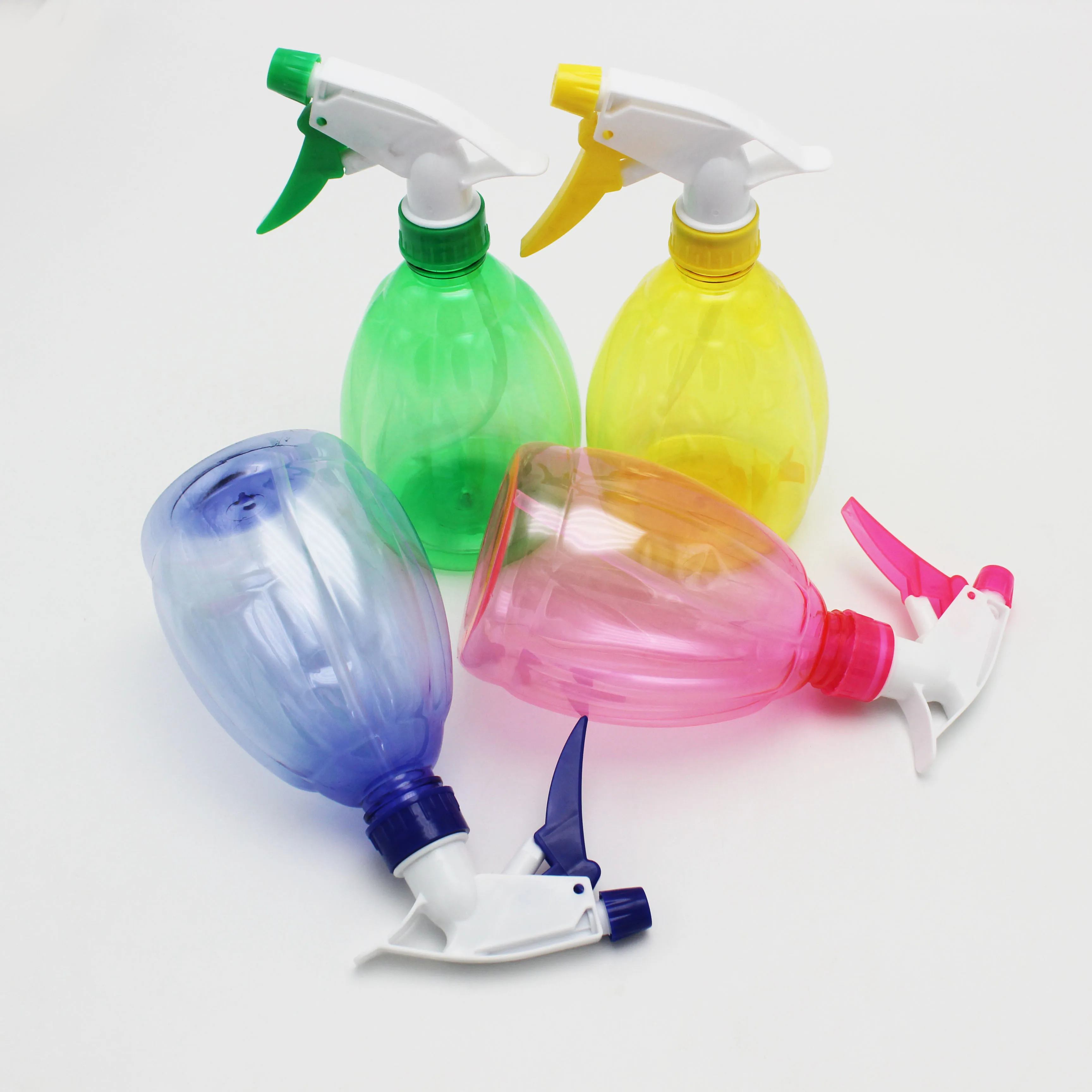 Wholesale empty 500ml Candy-colored Clear watering can Small household spray bottle Hand pressure spray bottle With Plastic pump