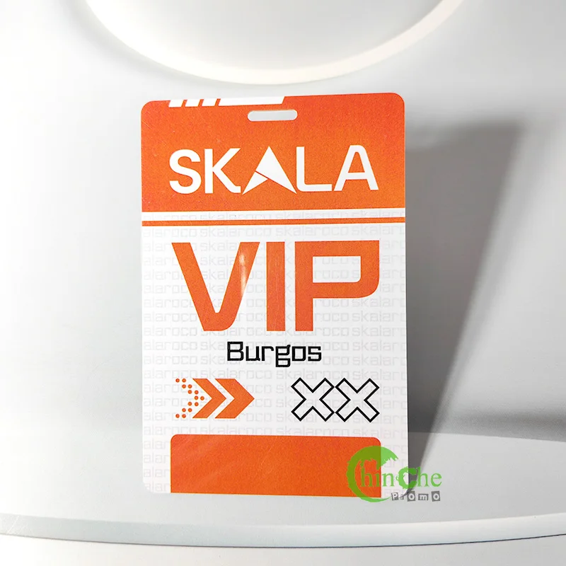 NO Minimum Laminated Plastic VIP Pass Badge Access Control Pass VIP Card with Lanyard Custom