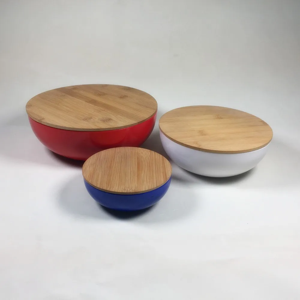 
three-piece set of melamine mixing bowls in salad bowls with bamboo LIDS 