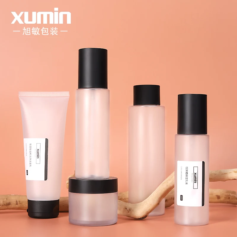 plastic 50g cream jar 100 ml frosted spray bottle and 100ml Squeeze tube and 200ml lid bottle frosted lotion skin care packing