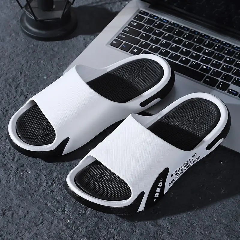 The Latest Design Men Fashion Style Hotel Outdoor Light Slipper