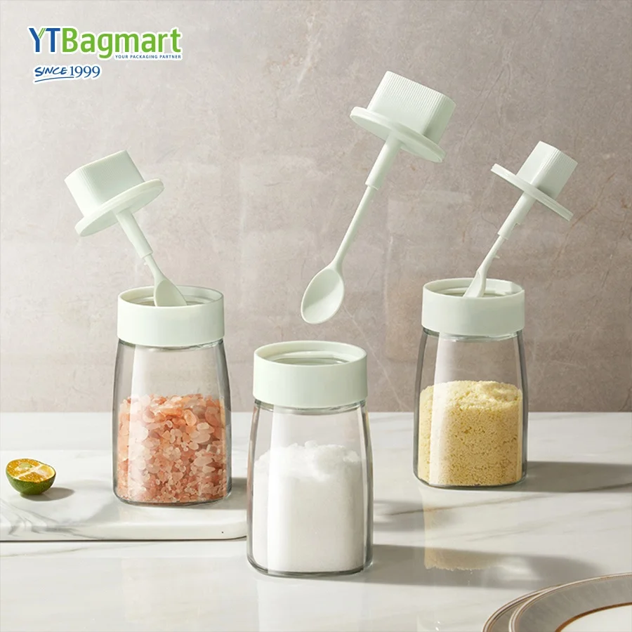 Kitchenware Clear Seasoning Salt pepper Bottle Glass Shaker Bottle Jam Spice Jar Container with Spoon
