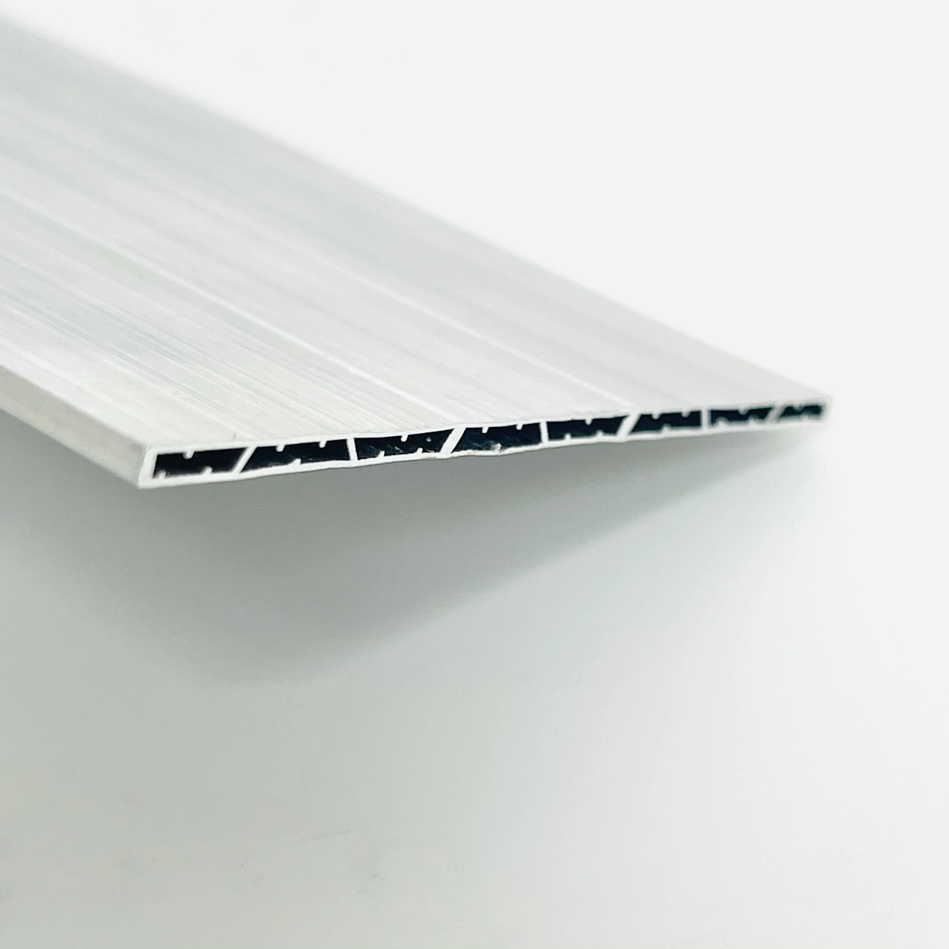 Focus on high-end aluminum profiles custom parallel flow flat aluminum tube