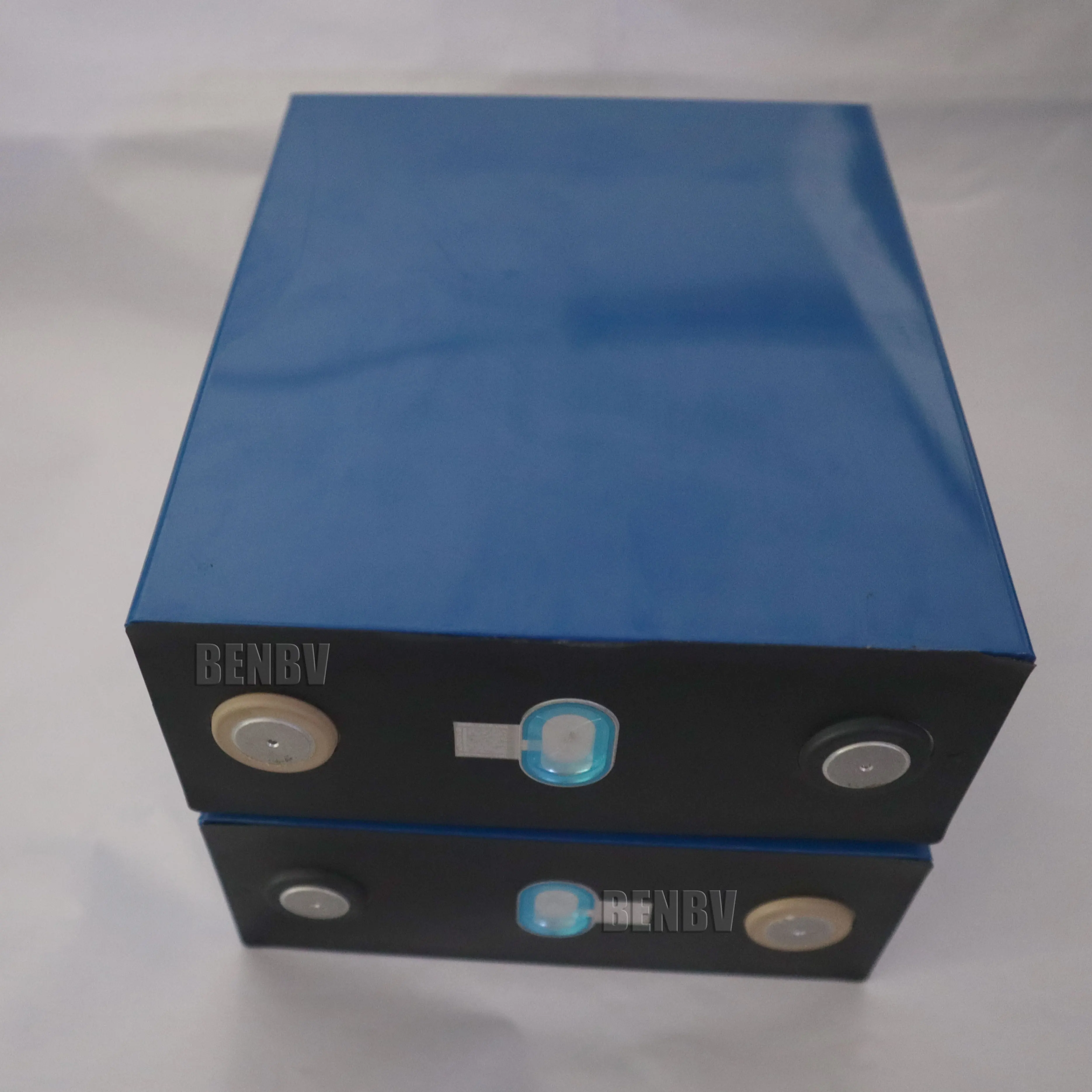 Bulk Cell Prismatic 3.2v 300ah 302ah 48v Lifepo4 li-ion Battery Ev Battery Pack