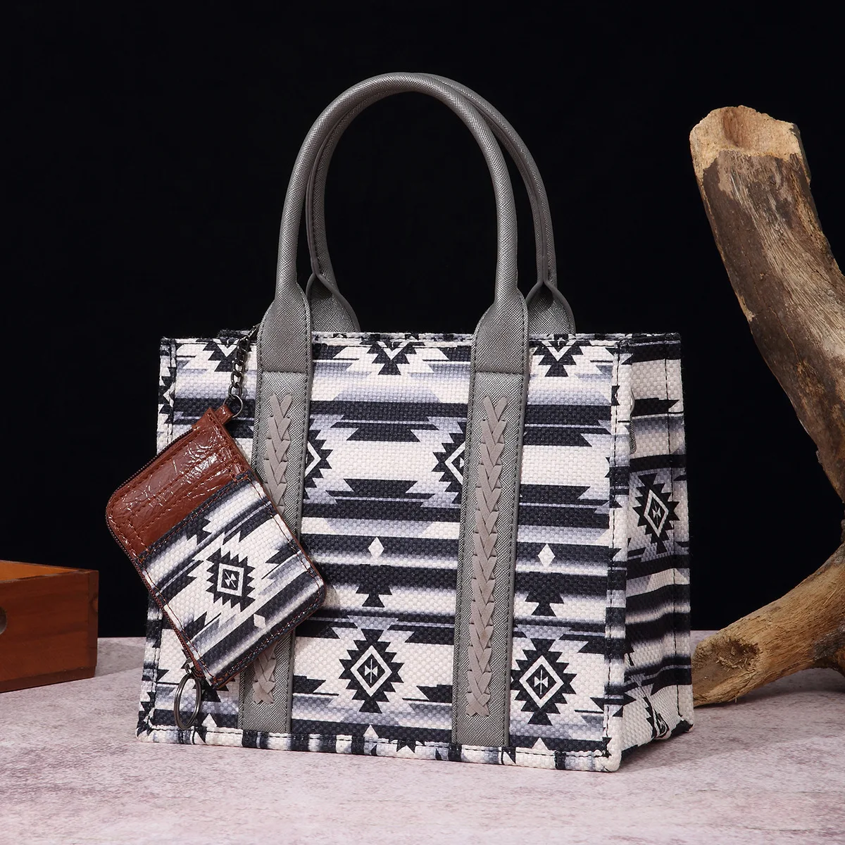 Leather Tote Bags Women Stylish Shopping Bag Elegant Vintage Style Perfect Accessory Leather bag and purse sets