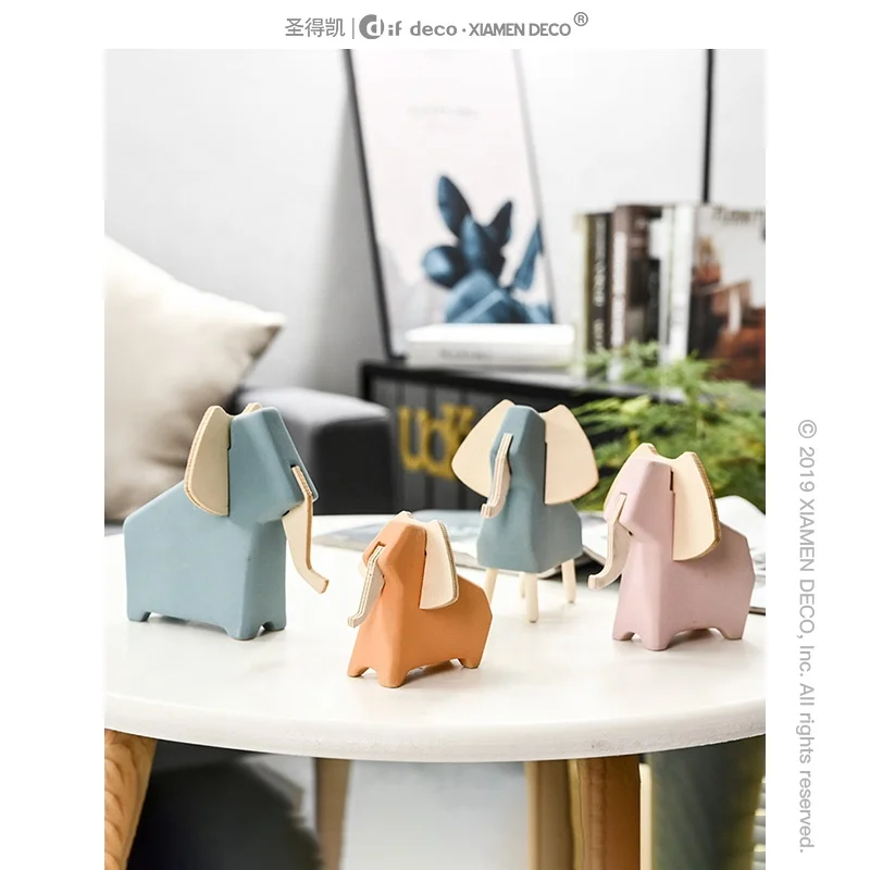 Factory direct selling ceramic crafts creative home decoration wooden foot ornaments dropshipping home decor