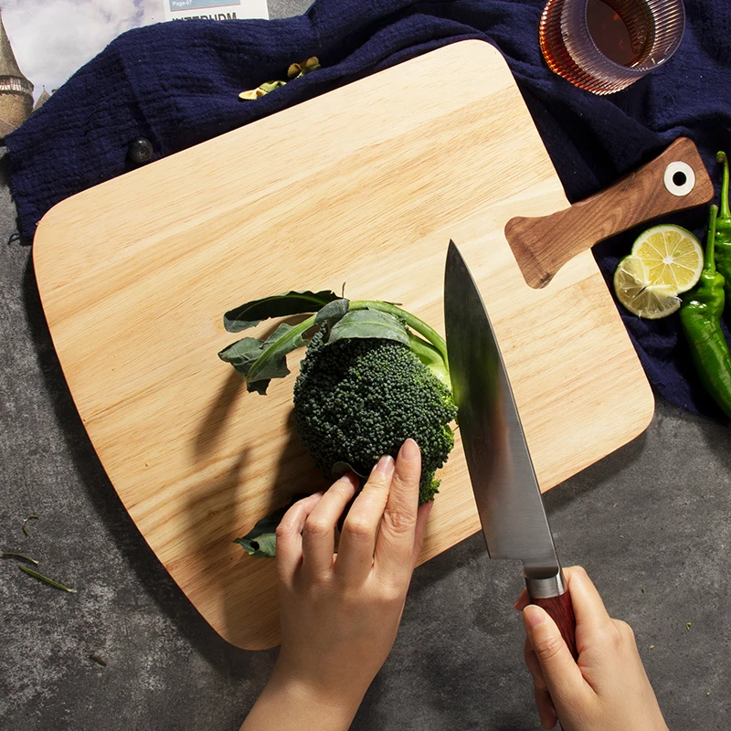 Natural Rubber Wood walnut wooden handle Chopping Board For Cheese Cutting Kitchen use Wood Steak Platter With Metal Hole