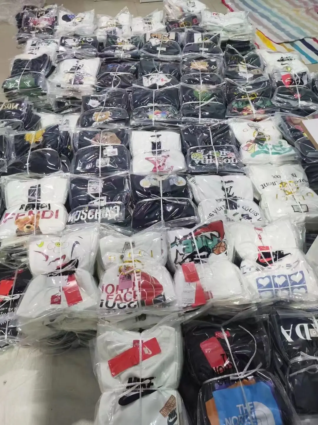 Factory direct wholesale used clothes cheap mixed bulk second hand clothes