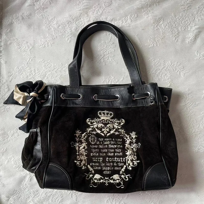 2022 Autumn and Winter Designer Luxury Large Capacity Hand Bag Shoulder Female Velvet Embroidery Totes Bags