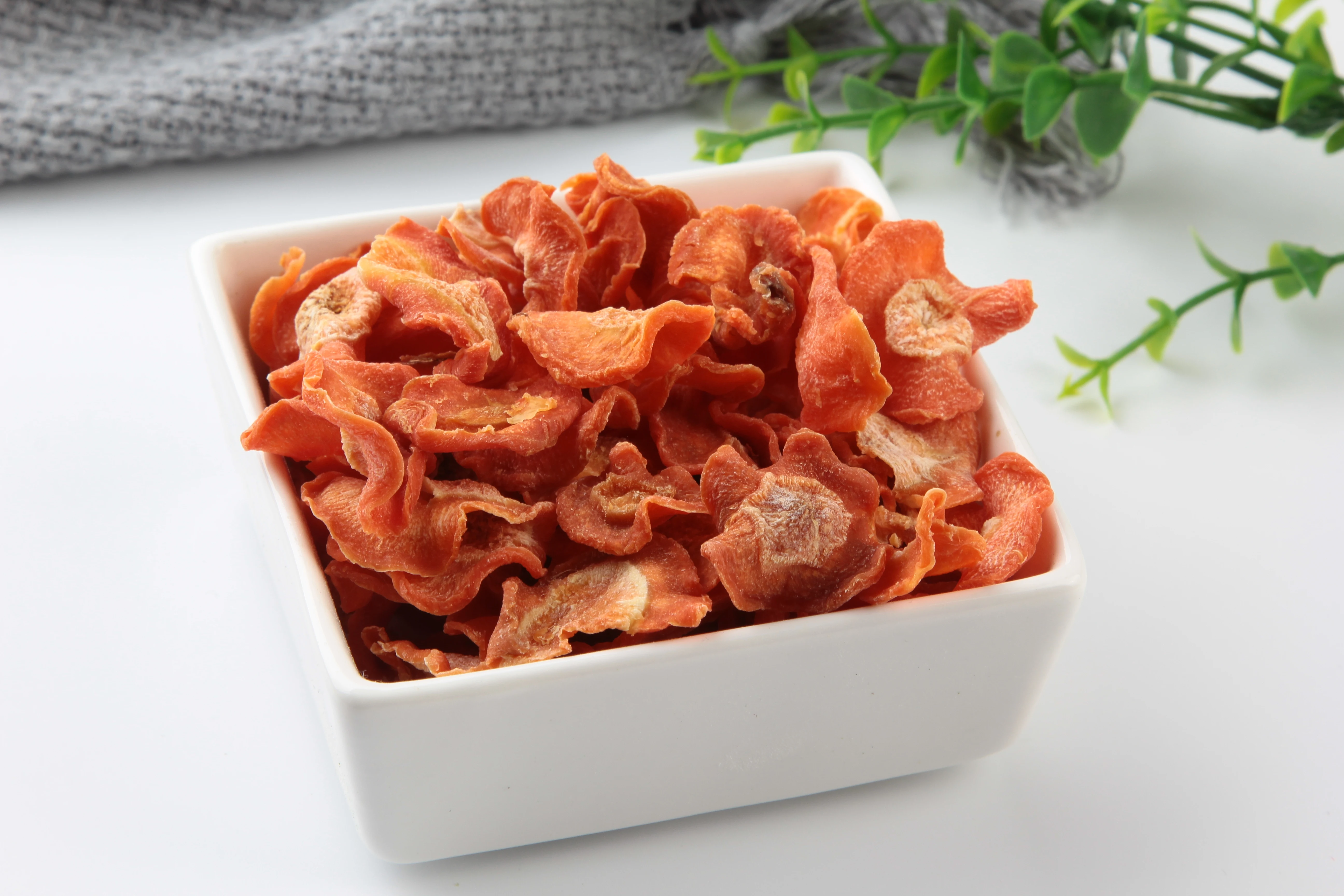 Organic Steam treated Dried dehydrated vegetables carrot cross cut added sugar / sugar free