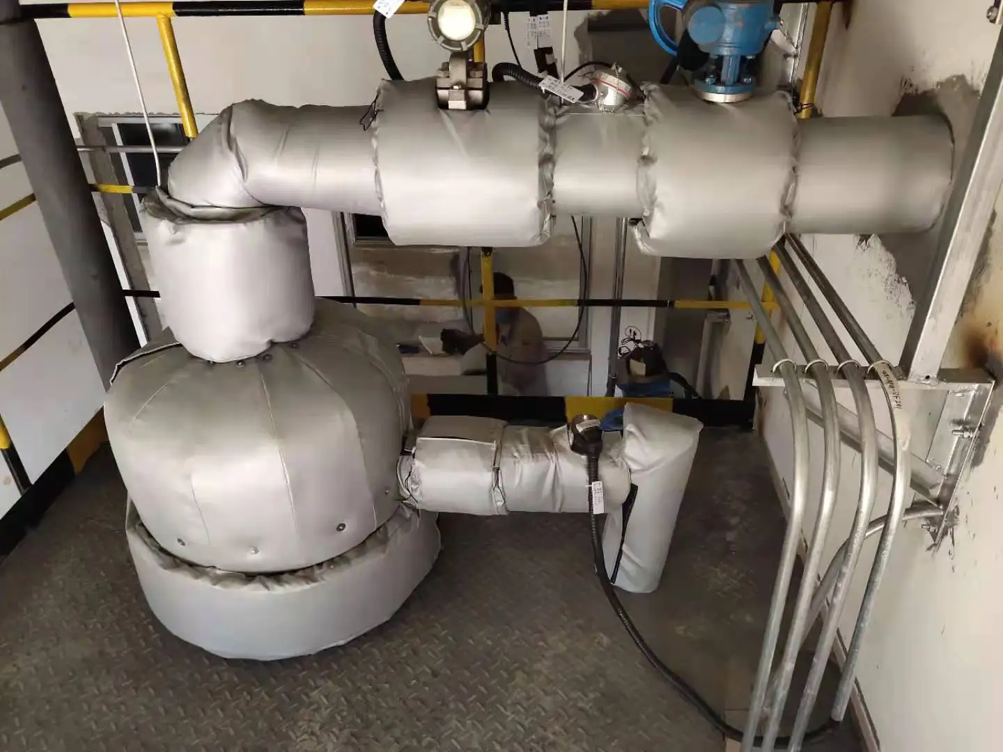 Removable Thermal Insulation Jacket Manufacturer for Heat Resistance