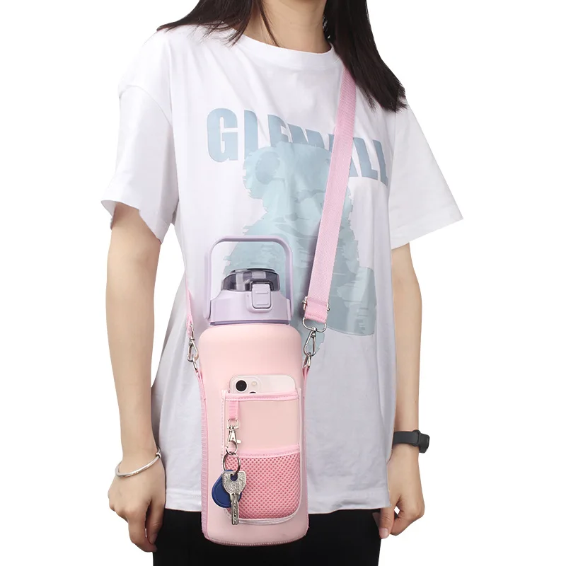 Travel outdoor crossbody bottle sleeves neoprene bottle holder Insulated water bottle holder with strap