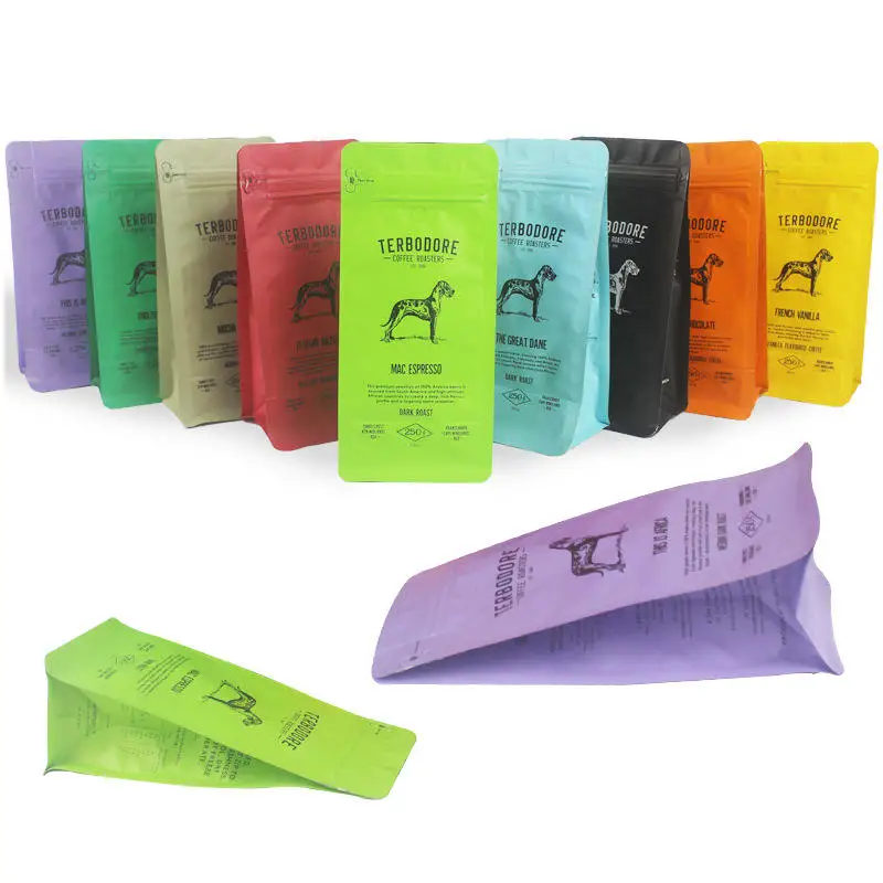 Custom Biodegradable Dog Food Bag With Resealable Zipper Dog Treat And Pet Snack Flat Bottom Bag Pet Food Packaging Bags