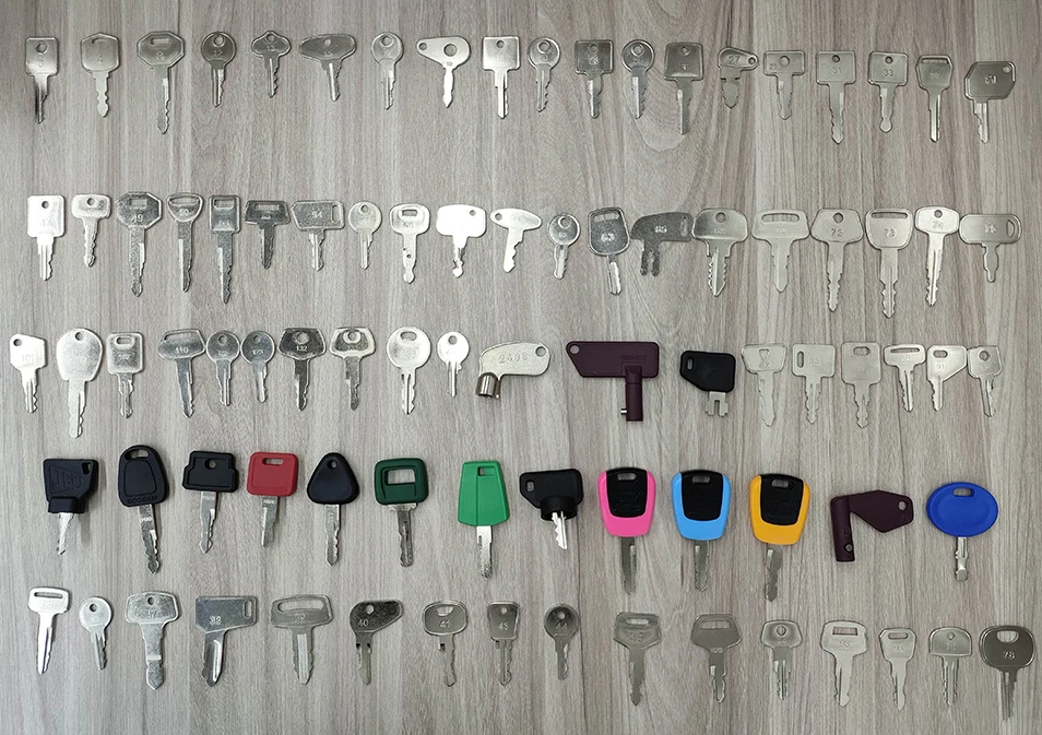 Equipment Switch Key for H32412 35260-31852 Kubota Tractor L, G, M Series and for Mahindra Mitsubishi  -#40