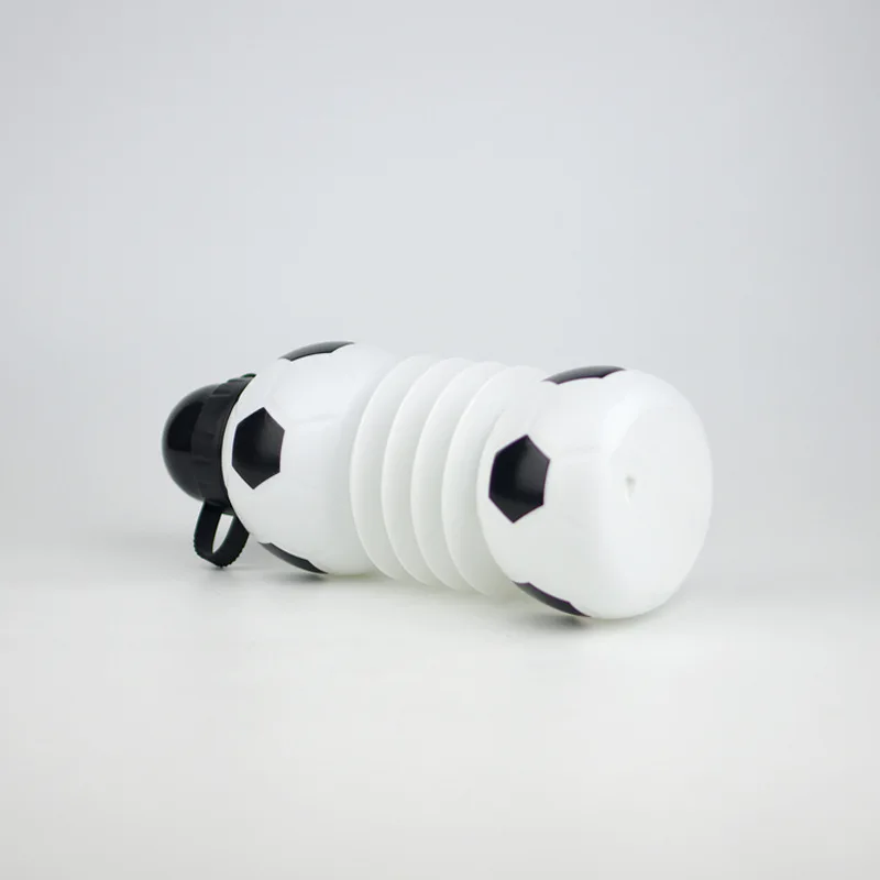 Factory direct sales can be customized color logo 550ml food grade PP material double football folding sports bottle