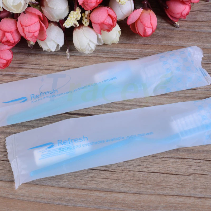 Wholesale hotel disposable tamenities set suppliers toiletries set mini airline toothbrush and toothpaste