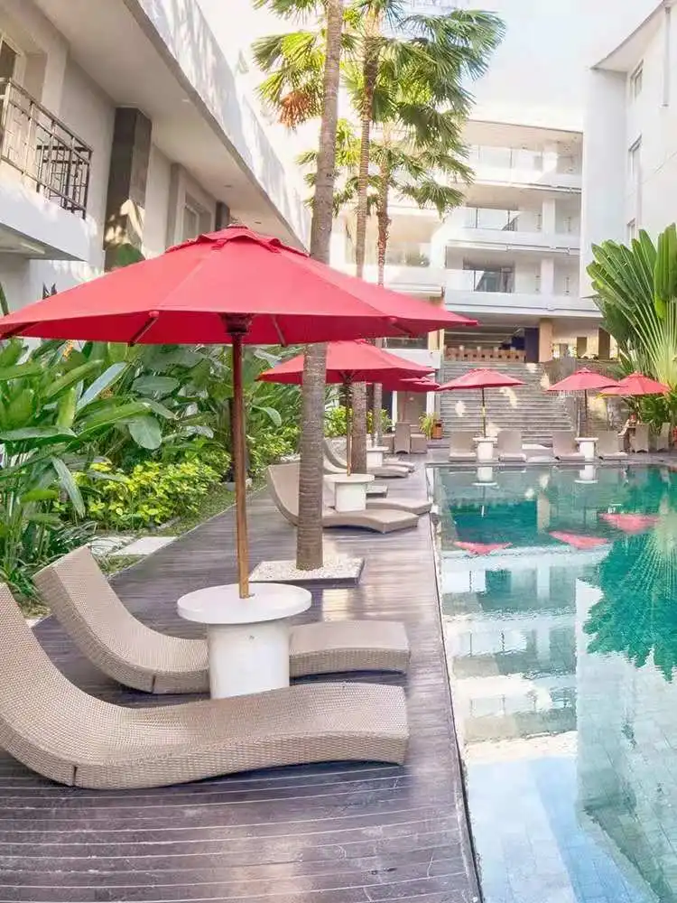 Hot selling good quality wooden pole umbrella sun beach restaurant wood patio umbrella