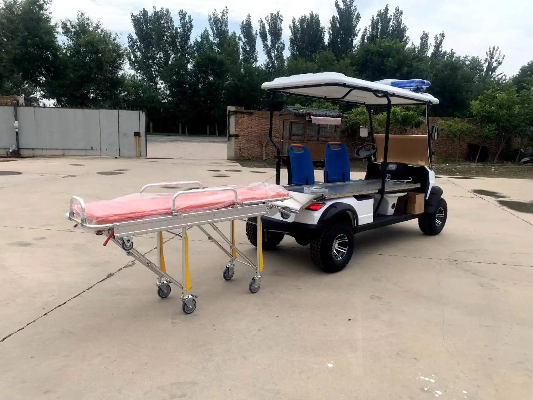 Tour Bus Wholesale 4 Wheel Best Lithium Battery Electric Hunting Electric Car Mini Electric Vehicle Golf Cart Electric Buggy Car