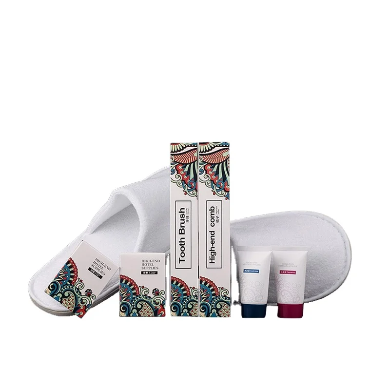 Factory low price hotel products 5 star hotel amenities sets