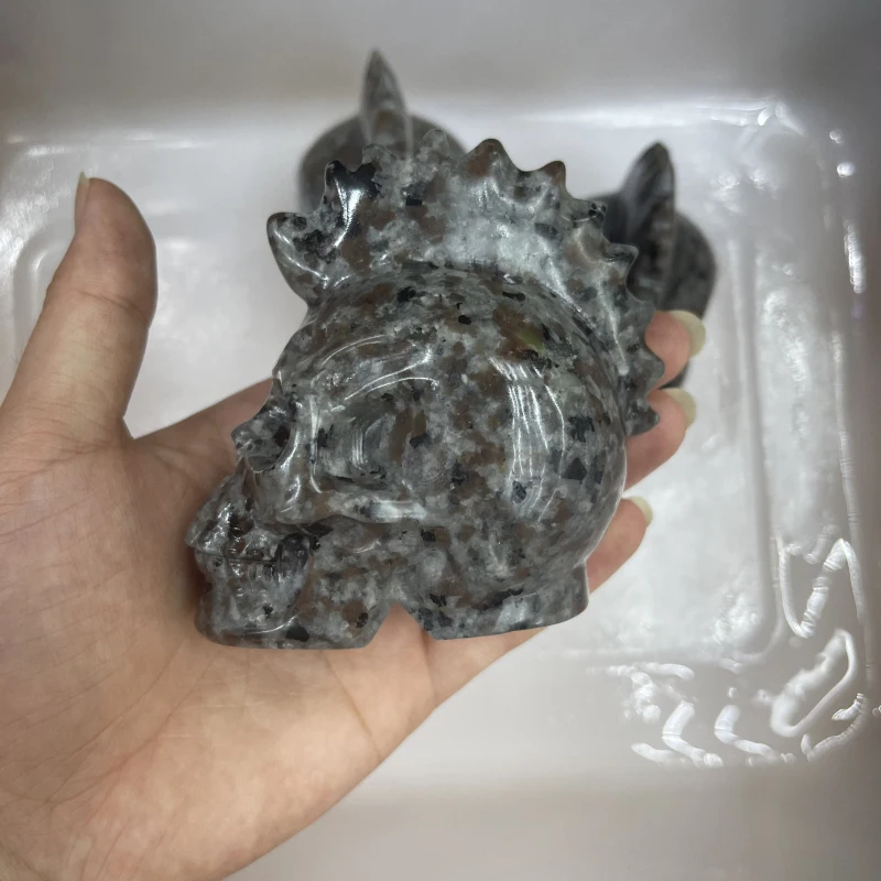 
Wholesale natural stone gem Hand Carved crystal skulls flame stone quartz skulls Head Skulls For Decoration 