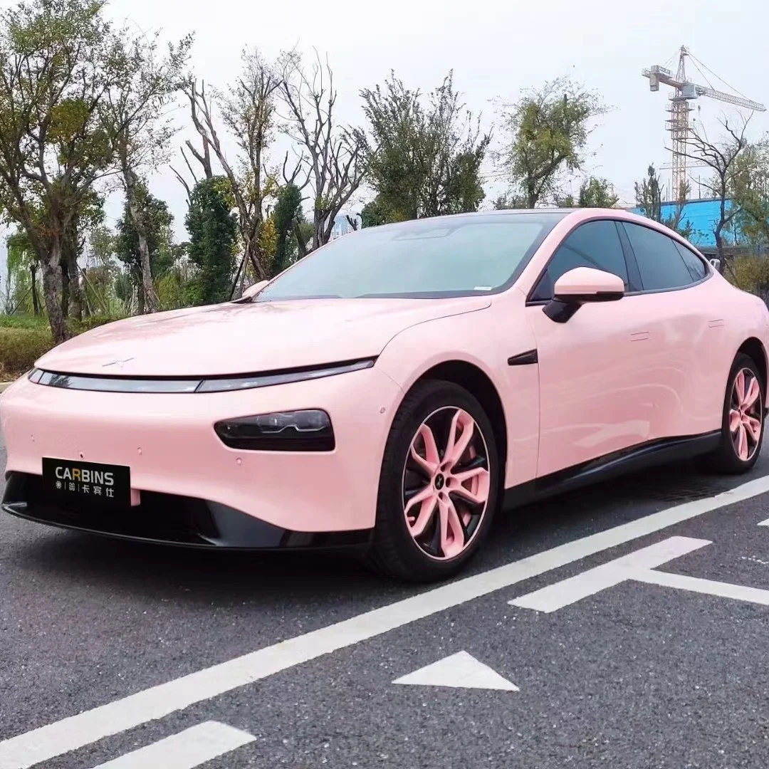 Guangzhou hot sales 1.37*18 meters PET gloss rouge pink car wrap vinyl roll wraps