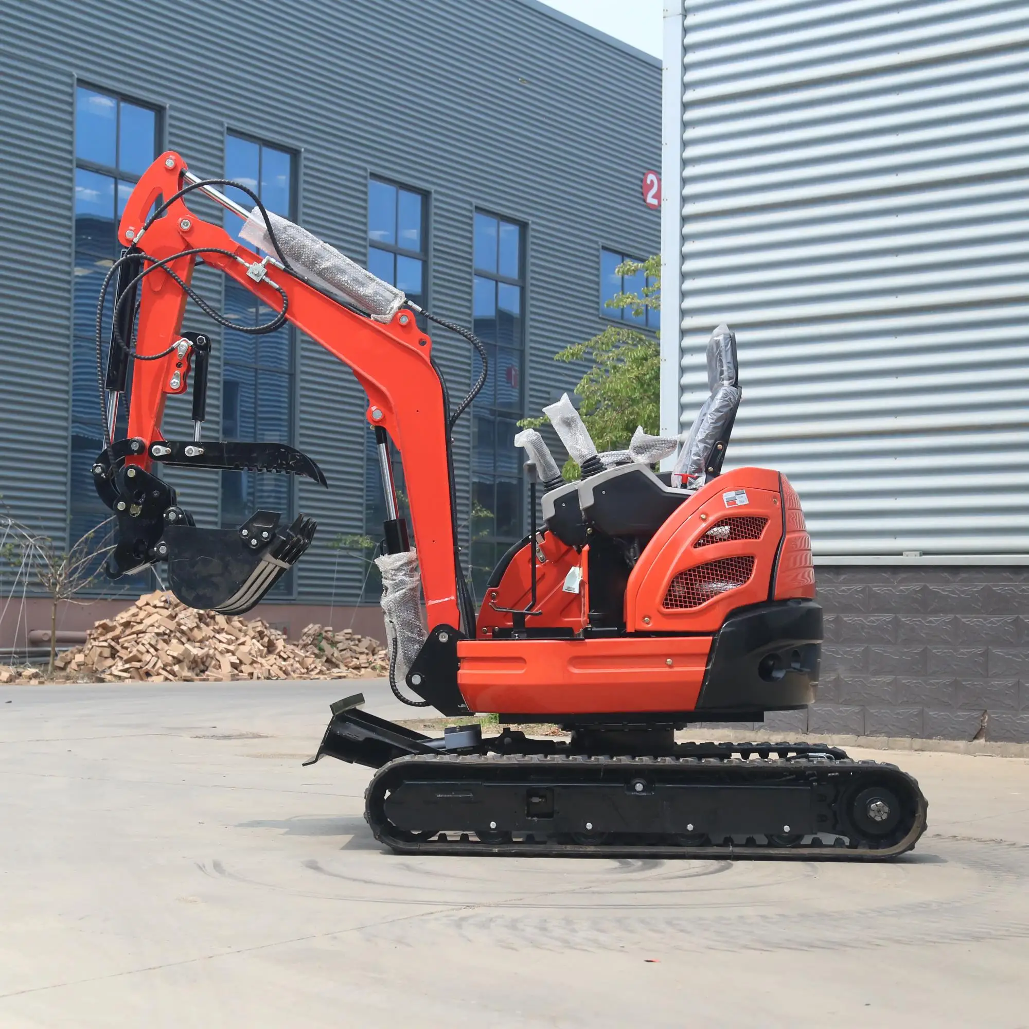Бесплатное послепродажное обслуживание 1 7 тонн Kubota гусеничный экскаватор ферма мини-экскаватор
