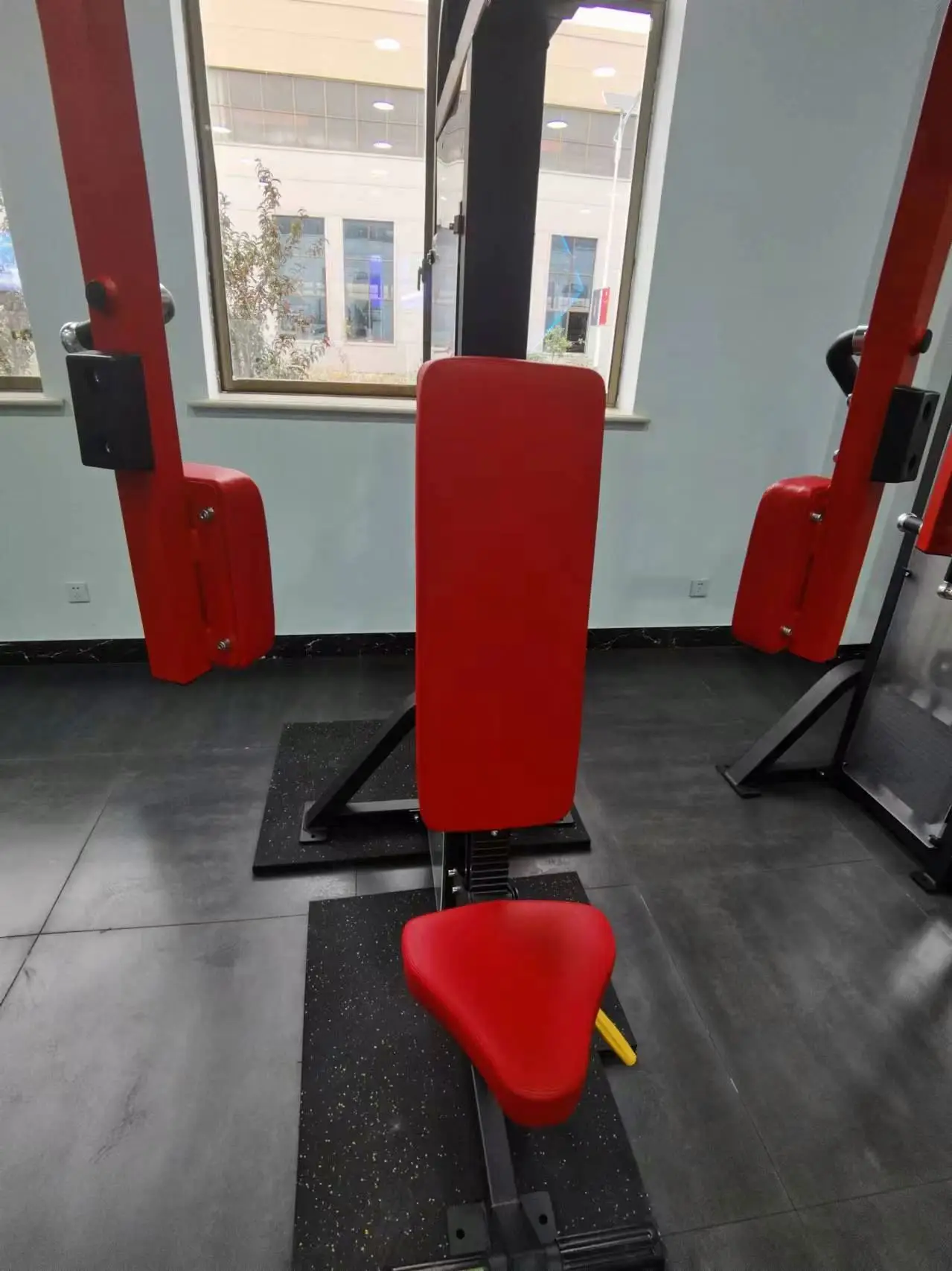 Высококачественное оборудование для фитнеса lat pulldown machine
