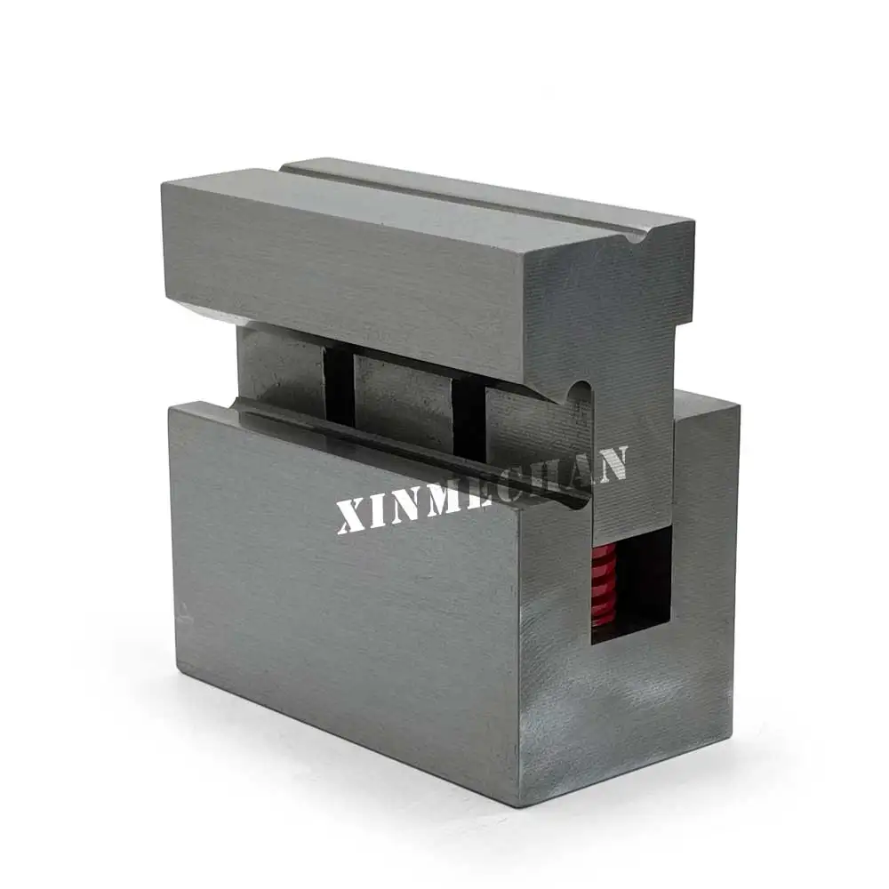 Top Punched 30 Angle CNC Sheet Metal Bending Amada Press Brake dies with Forging Mould