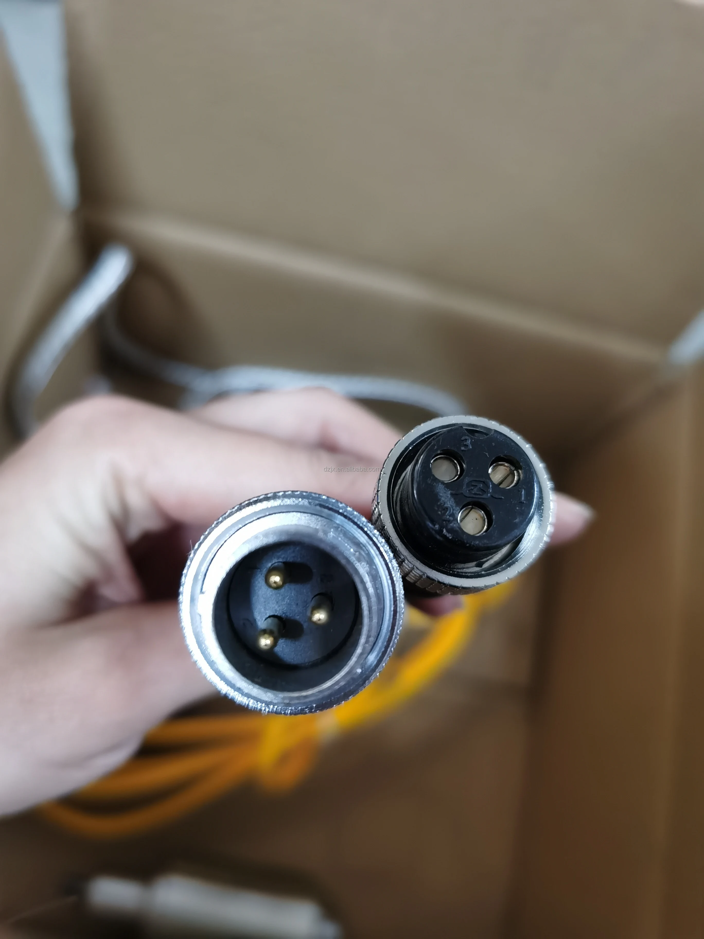 High Quality Ultrasonic Sieving Transducer and Generator for Vibrating Screen Swing Machine /vibration Sieve Component Parts 2.5