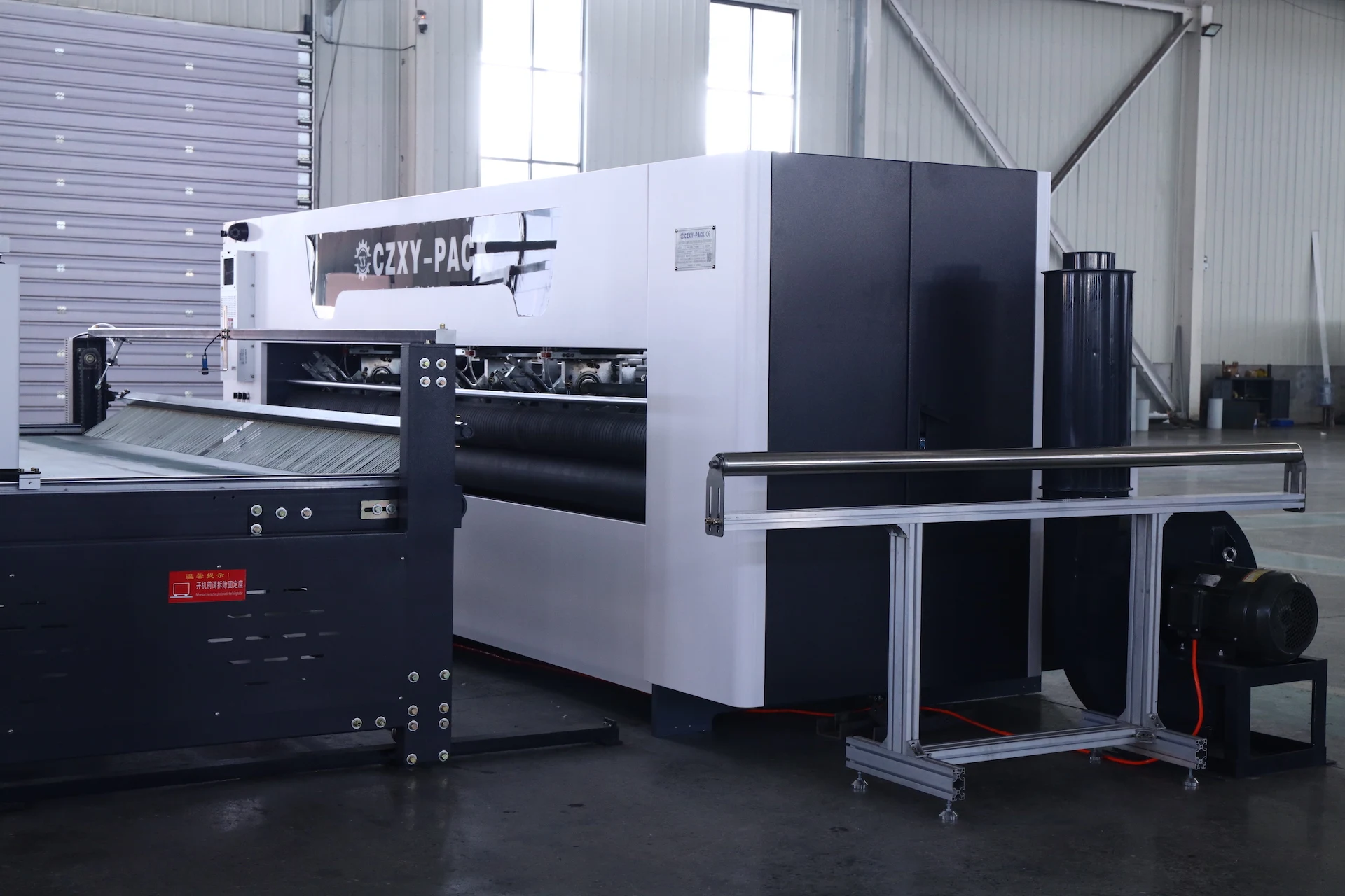Automatic Feeder Thin Blade Slitter Scorer Machine With Stacker