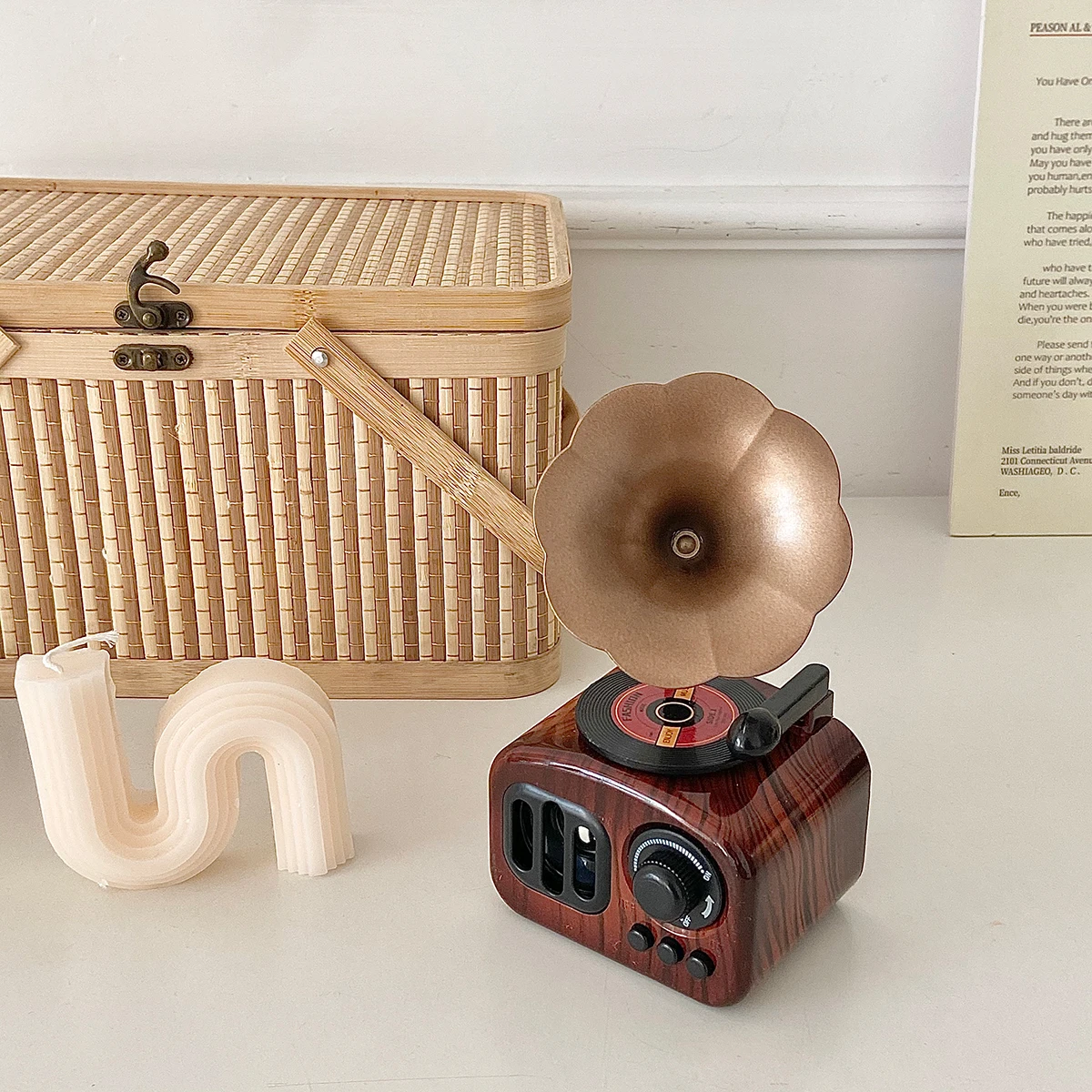 Retro gramophone shape music box bedroom decoration music box decoration girl girlfriend birthday graduation gift