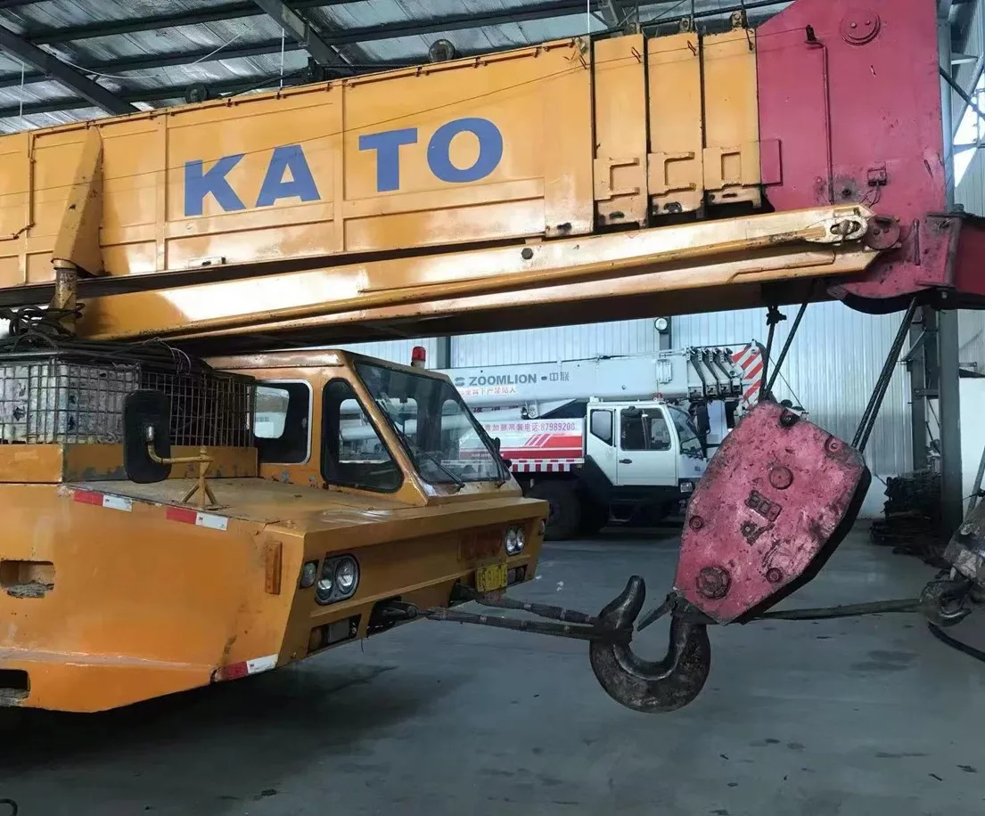 Original kato 80ton used crane Japanese NK800 used telescopic boom truck crane