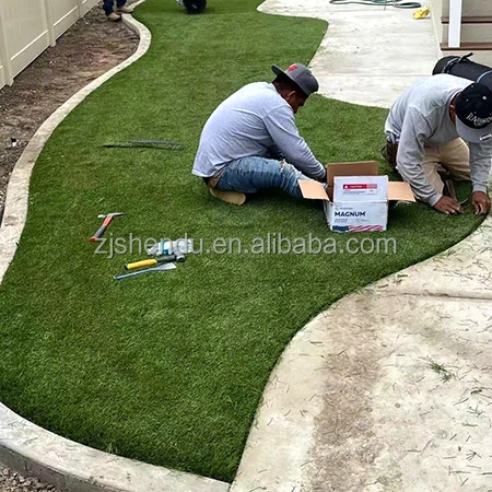 Los Angeles stock  2PP+PU Garden Decorative Grass Outdoor Artificial Turf Landscape Grass Carpet synthetic grass 8-12 years