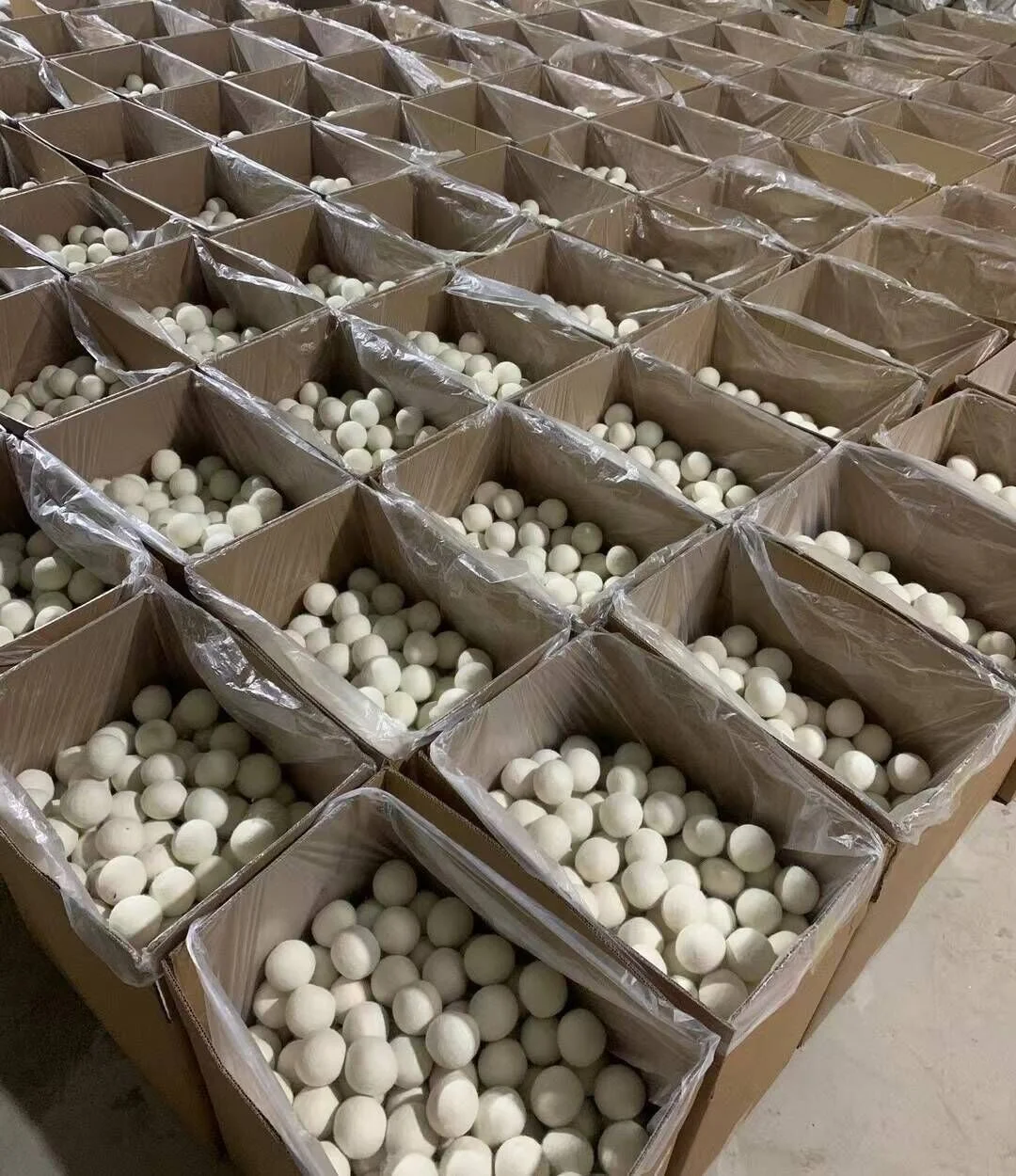 Newest Natural Eco Friendly Washing Machine Laundry Clean Ball Organic Natural Reusable 100% Wool Softener Wool Felt Dryer Balls