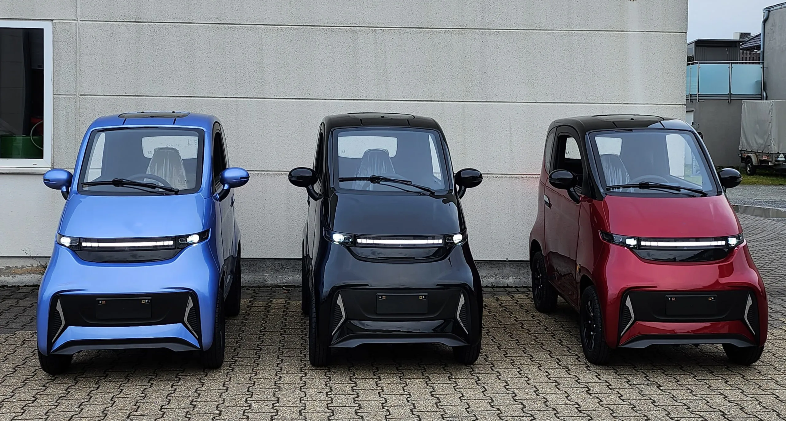 high performance electrical scooters 35 km 45km mini car coc eec ckd disabled mobility scooter with cabin