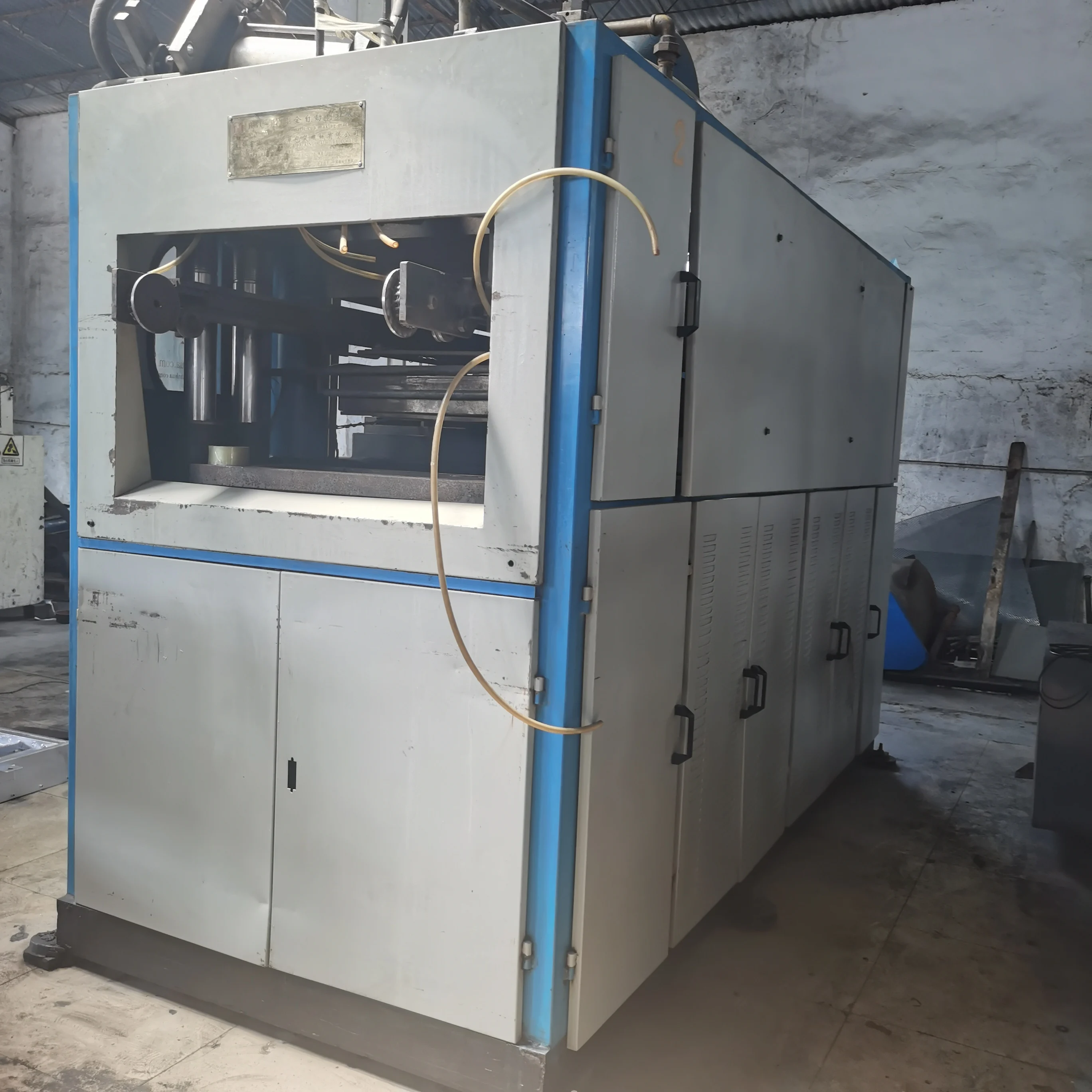 Hot sales Old 2020 Disposable  Cup Making Machine vfk plastic thermoforming  with Factory Price