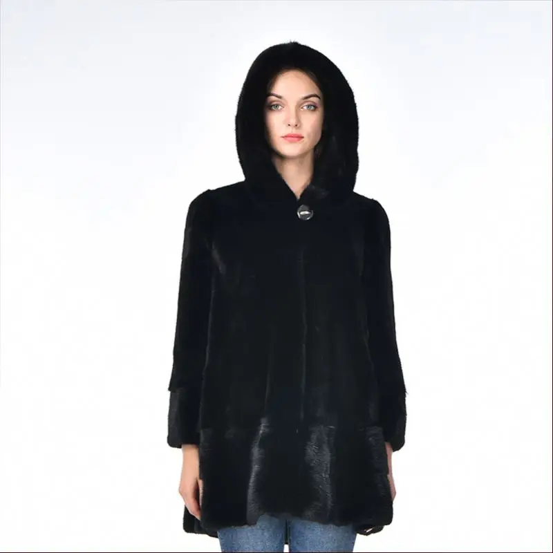 Premium Fashionable Elegant Puffy Plus Size Woman Genuine Long Mink Coat With Hood