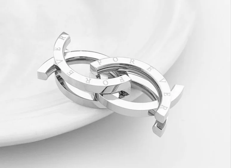 Creative Stainless Steel Kiss Fish Rings Forever Love Couple Can Be Deformable Ring Jewelry
