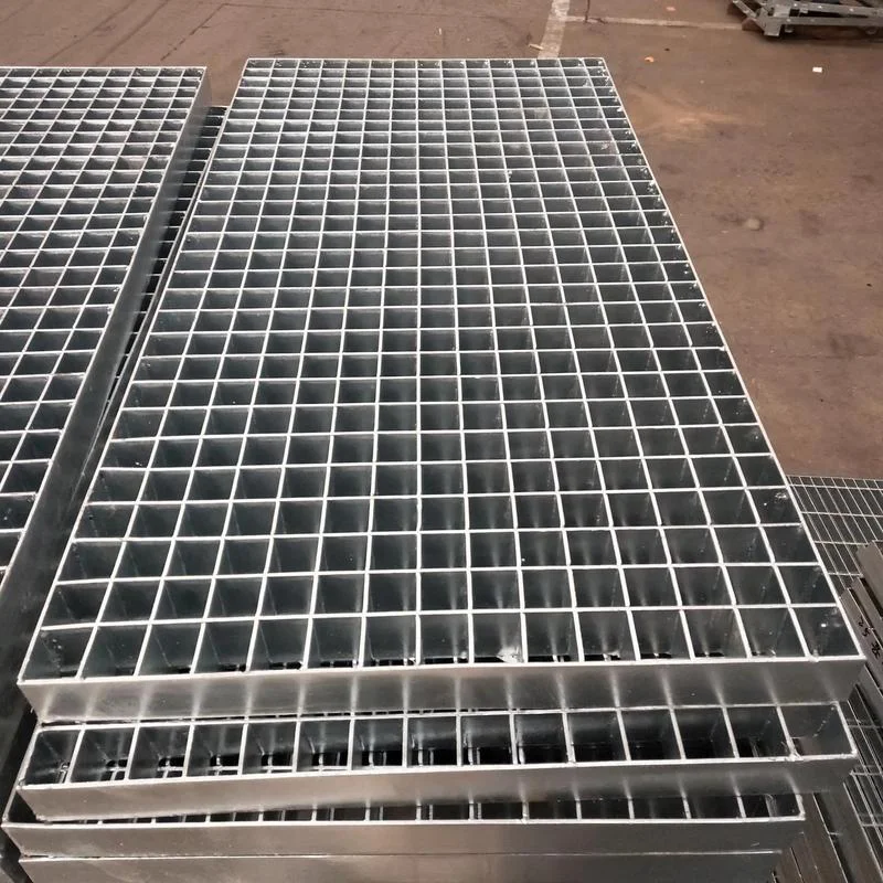Standard Size 1000mm*1000mm galvanised mild steel Walkway grating open mesh flooring galvanized steel grate for standard ramps