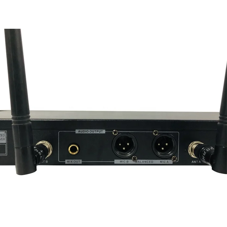 Made In China In Car High Sensitive UHF Universal Wireless Microphone