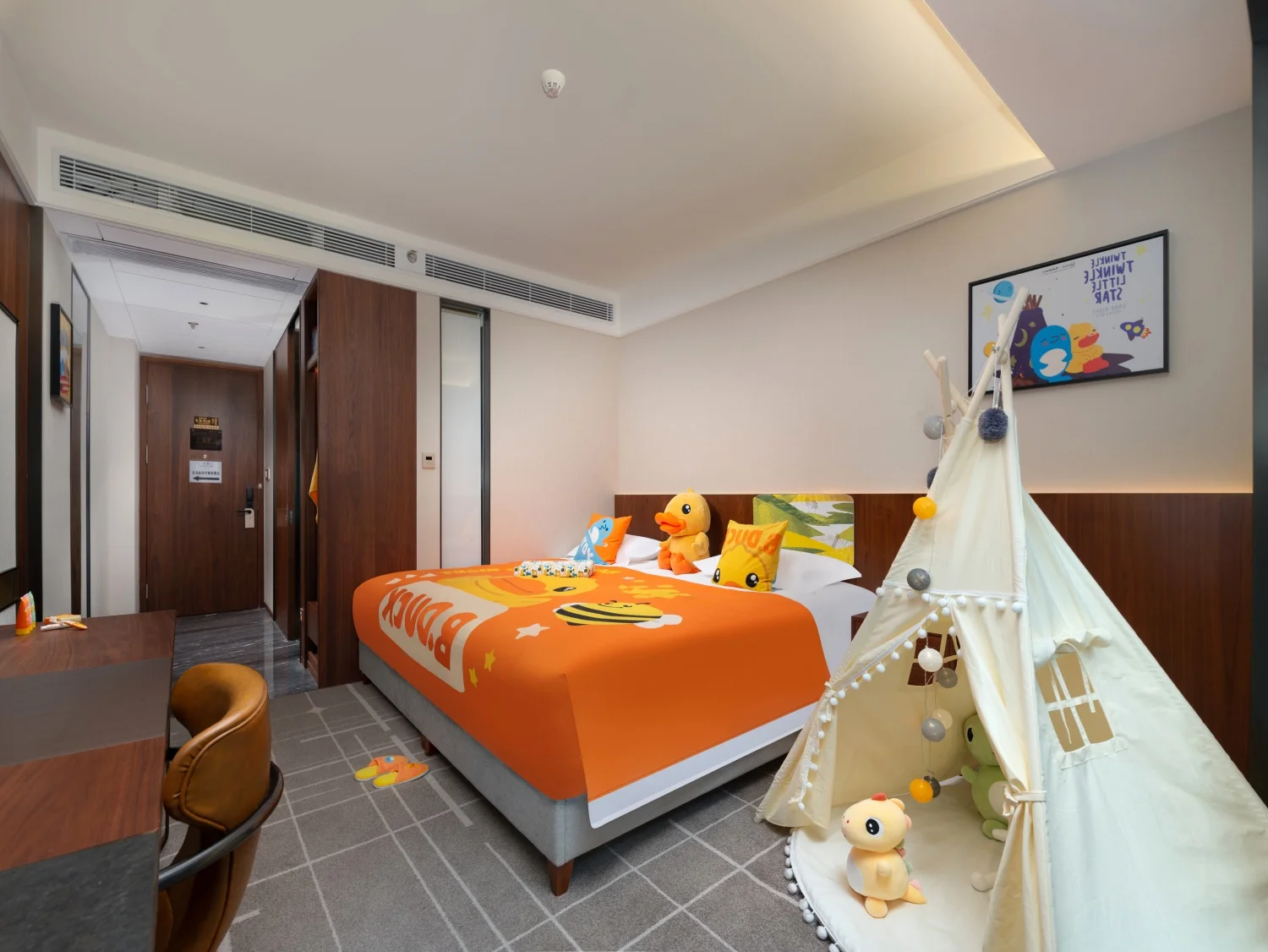 Hotel Room Furniture Custom Commercial Modern Hotel Bedroom Set Solid Wood 3-5 star hotel furniture 5 star bedroom sets