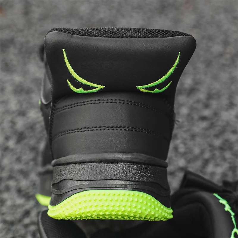 2024 Fashion Trend Custom Sneakers for Men Retro extra wide shoes with Mesh Lining Casual oem unisex sneakers for adult Supplier